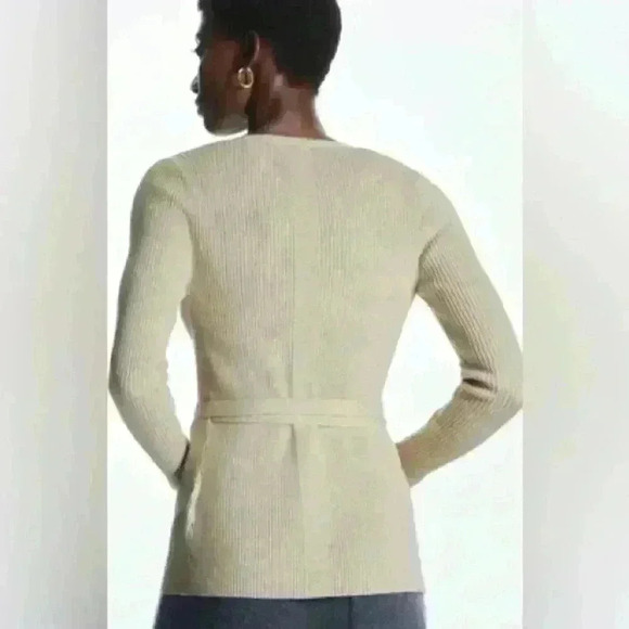 COS Belt Cardigan 💯 Wool NWT Size L - Picture 12 of 12